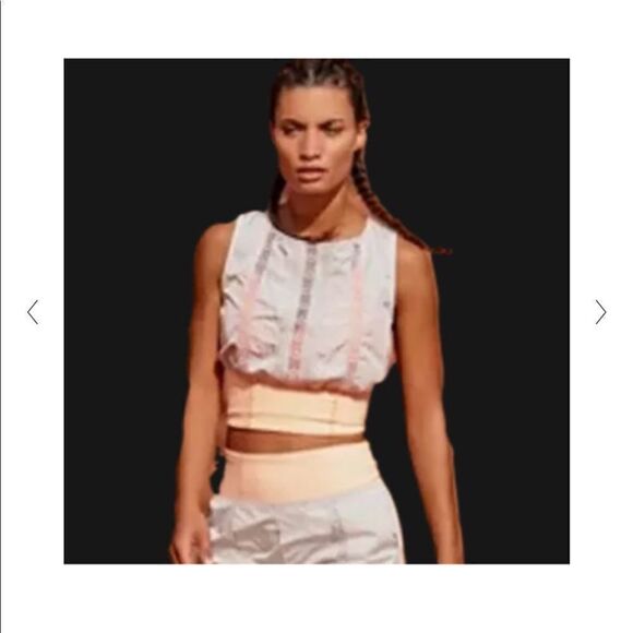 NWOT Free People Oh Hey Appliqué crop top size S - Picture 1 of 10